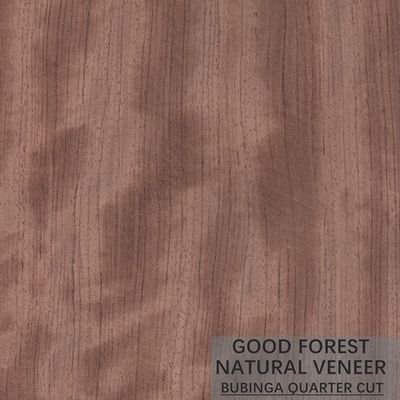 Specialmente struttura irregolare naturale dell'impiallacciatura di legno rossa del Myanmar Bubinga