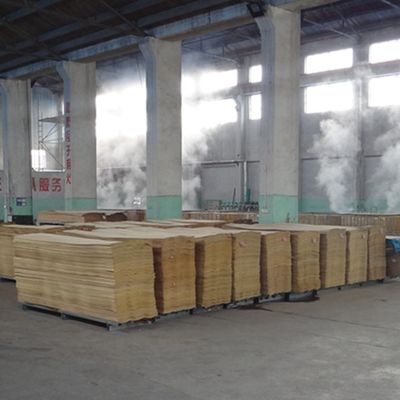 Impiallacciatura di legno ingegnerizzato Brown Pearl X6003 Nuovo design 2500*640mm Dimensione standard per foglio impiallacciatura per mobili