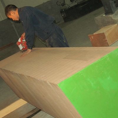 Alte dimensioni per decorazioni alberghiere