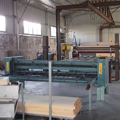 Veneer artificiale di legno Quarter Cut di pera d'argento Dimensione allungata 3200mm Per porta e faccia armadio