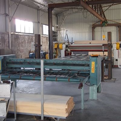 Nuovo Design di Impiallacciatura in Legno Affumicato Artificiale SW-L739N/L743N Spessore 0,55mm Per Finitura Mobili