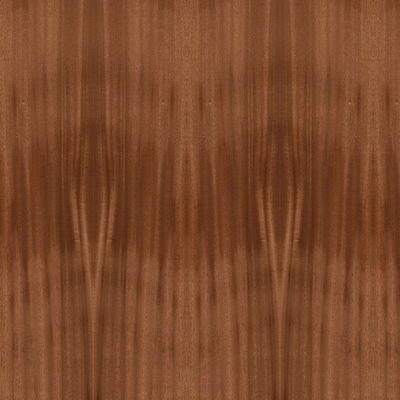 Quarto di legno di mogano naturale dell'impiallacciatura del bordo 2440*1220mm del compensato operato E1 per le porte interne