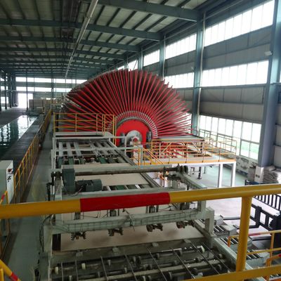 Tavola a filo orientata OSB2 Tre strati con pino radiato 2745mm lunghezza per il pannello portante