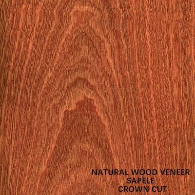 L'impiallacciatura naturale Sapele di legno dell'Africa delle porte e dell'incorniciatura ha tagliato pianamente il grado del AAA del grano della corona