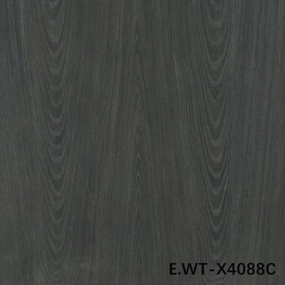 Finitura di legno ingegneristico di alta gamma Noce europea E.WT-X4088C Crown Cut Nero con 0,15-0,55 mm per fabbrica di porte